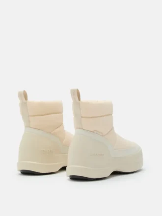 Mezzaluna Puffy Stiefel in Creme